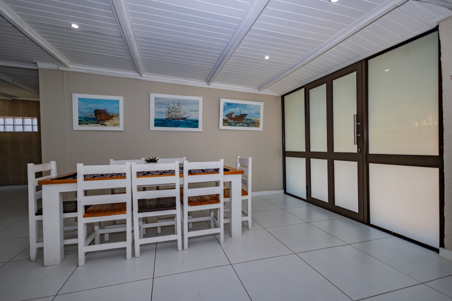 3 Bedroom Property for Sale in Plattekloof Glen Western Cape
